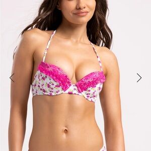 Beach Bunny Bikini Top Medium NWT